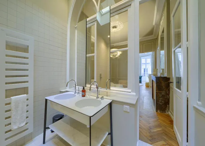 Le Paradoxe - Magnifique De 80m2 보르도